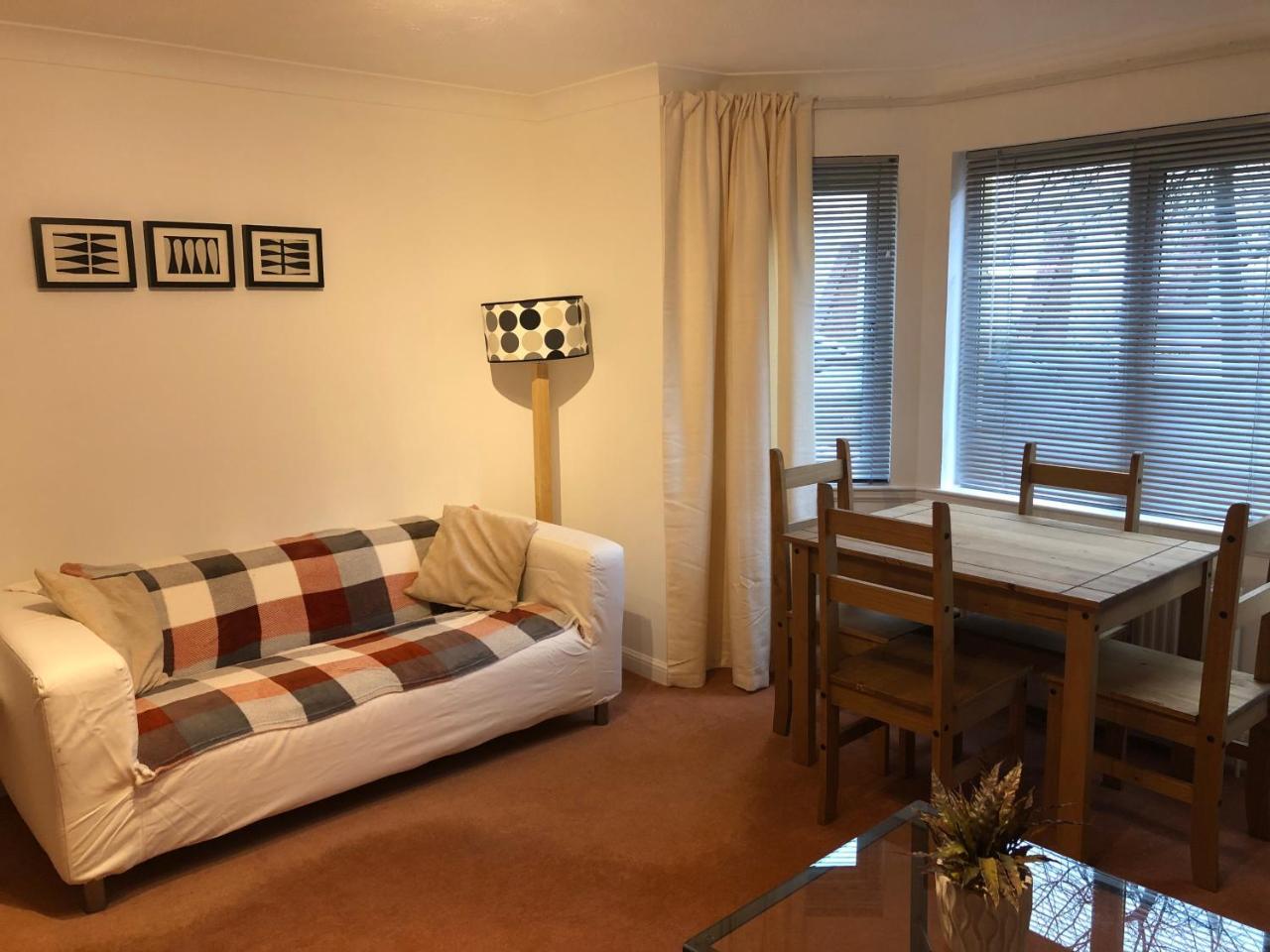 Haymarket Apartment Edimburgo Esterno foto